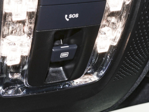 2022A(y) 180 L \(yn)(dng)I܇ п؅^(q)