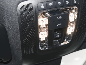 2022A(y) 180 L \(yn)(dng)I܇ п؅^(q)