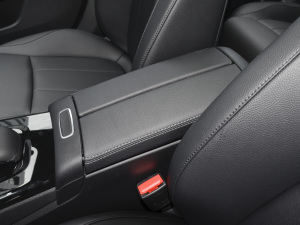 2022Ŀ A 200 L \I܇Ӹ 