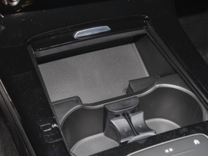 2022Ŀ A 200 L \I܇Ӹ g