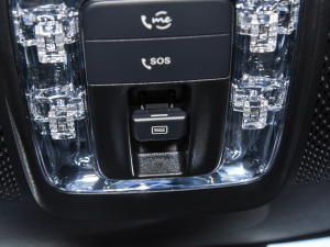 2022Ŀ A 200 L \I܇r п؅^