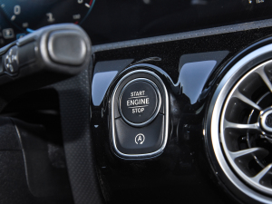 2022Ŀ A 200 L \I܇r п؅^