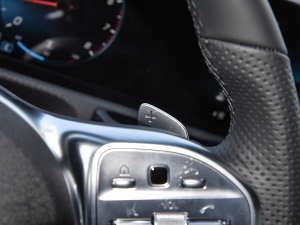 2022Ŀ A 200 L \I܇r п؅^