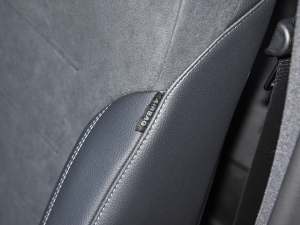 2022Ŀ A 200 L \I܇r п؅^