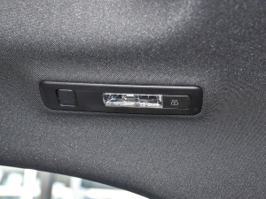 2022Ŀ A 200 L \I܇r п؅^