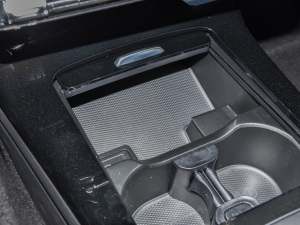 2022Ŀ A 180 L \I܇ g