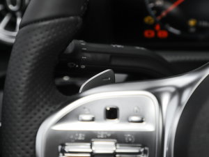 2022Ŀ A 200 L \I܇r п؅^