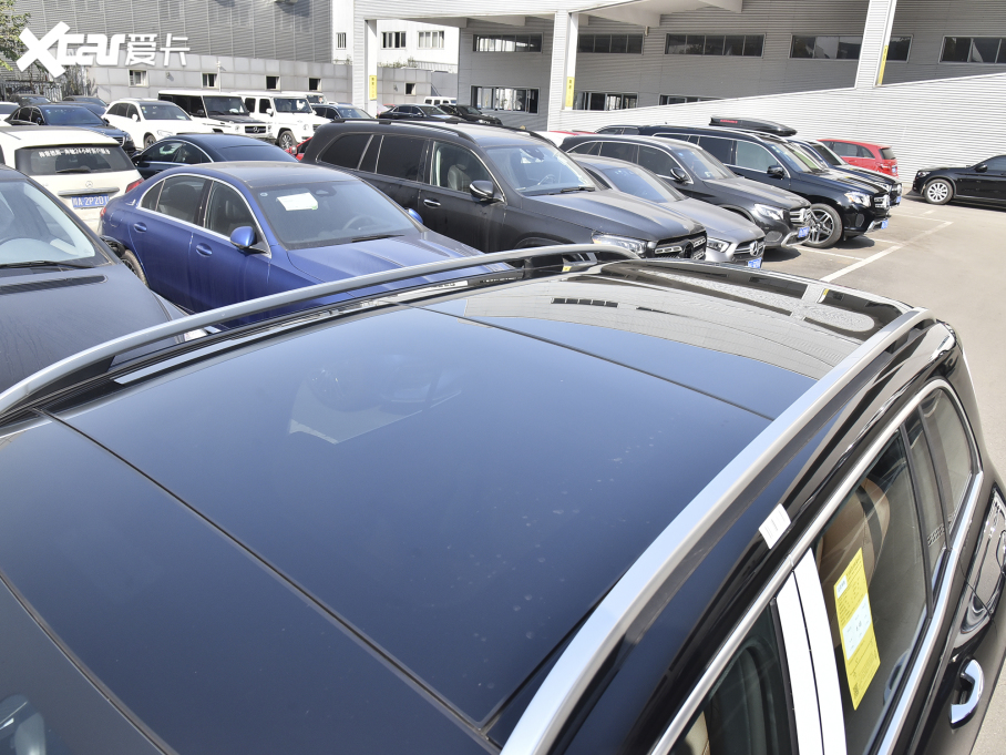 2022YGLB GLB 200 (dng)