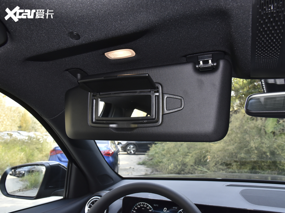 2022YGLB GLB 200 Ӹ