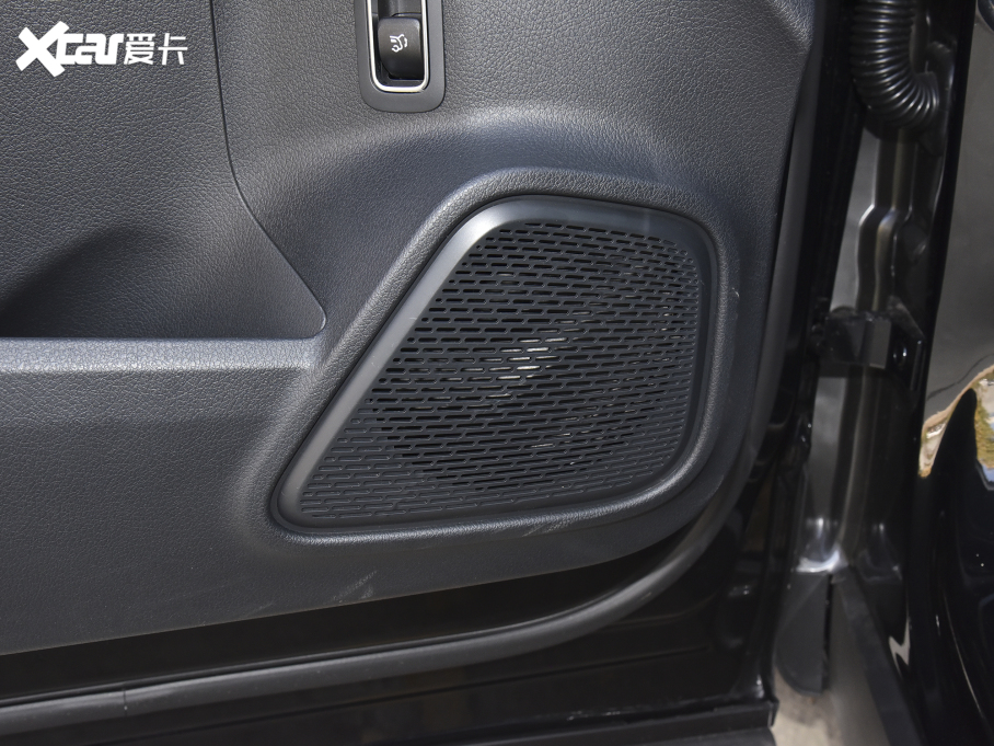 2022YGLB GLB 200 Ӹ