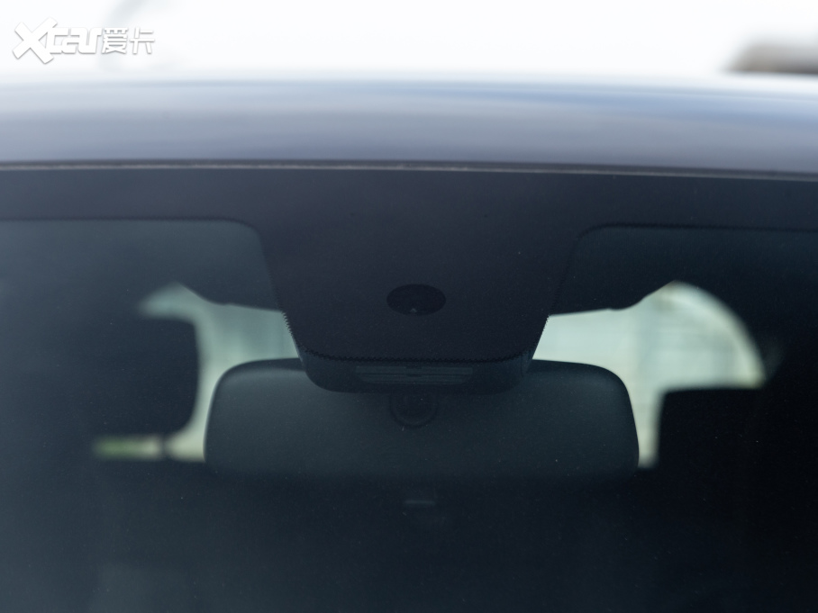 2022YGLB GLB 180 r