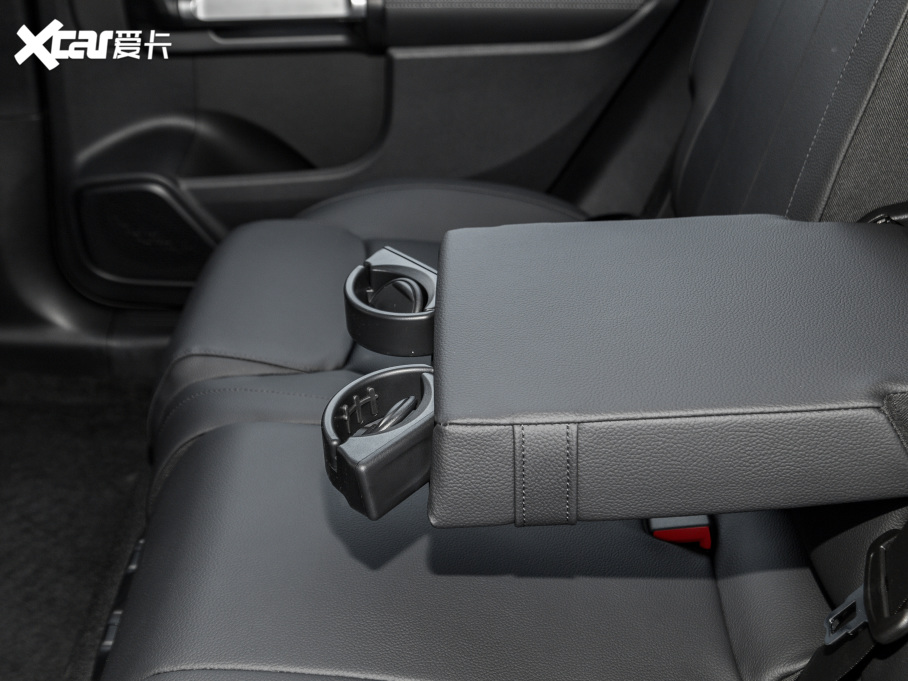 2022YGLB GLB 180 r