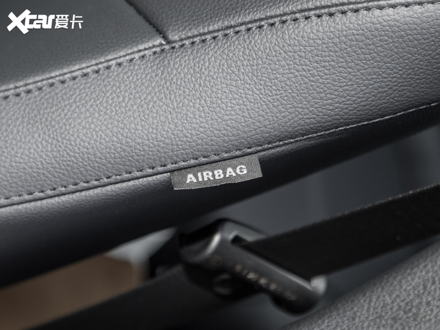 2022YGLB GLB 180 r