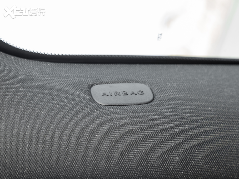 2022YGLB GLB 180 r