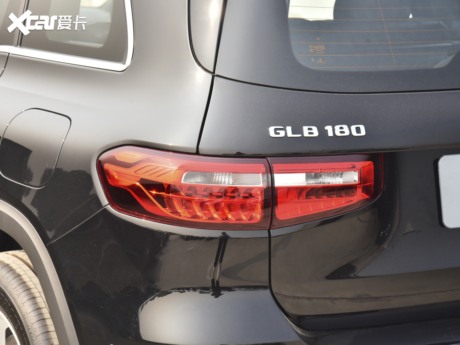 2022YGLB Ŀ GLB 180 r