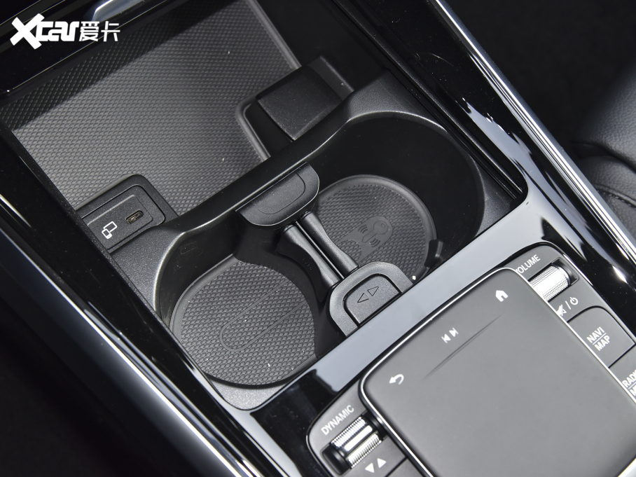 2022YGLB Ŀ GLB 180 r