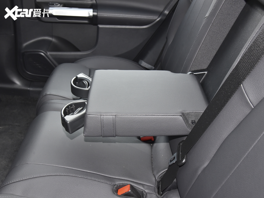 2022YGLB Ŀ GLB 180 r