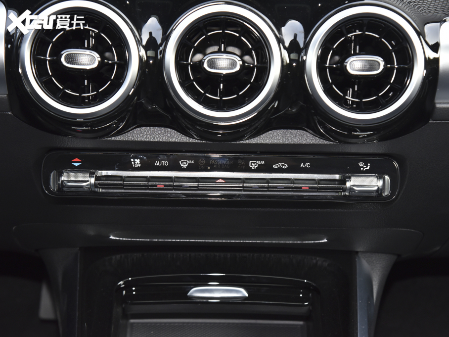 2022YGLB Ŀ GLB 180 r