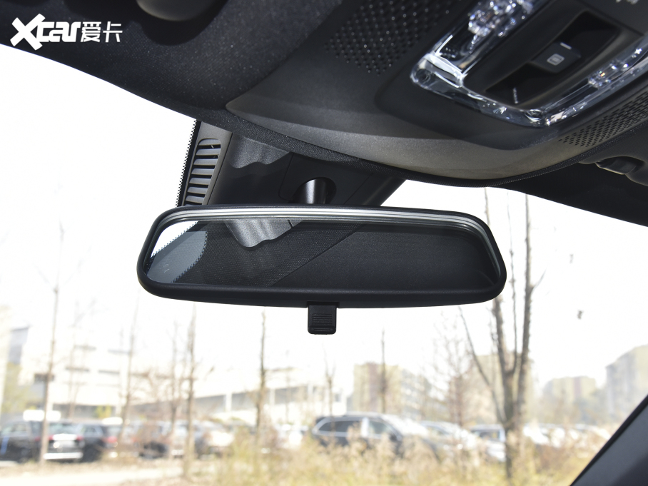 2022YGLB Ŀ GLB 180 r