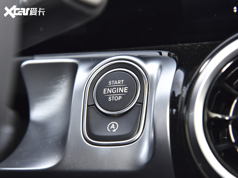 2022YGLB Ŀ GLB 180 r