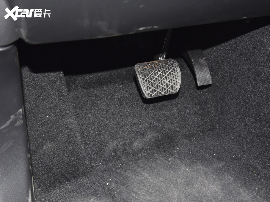 2022YGLB Ŀ GLB 180 r