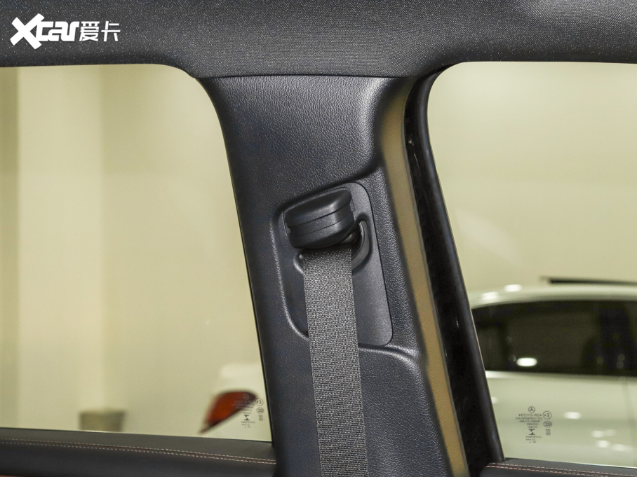 2022YGLB Ŀ GLB 180 (dng)