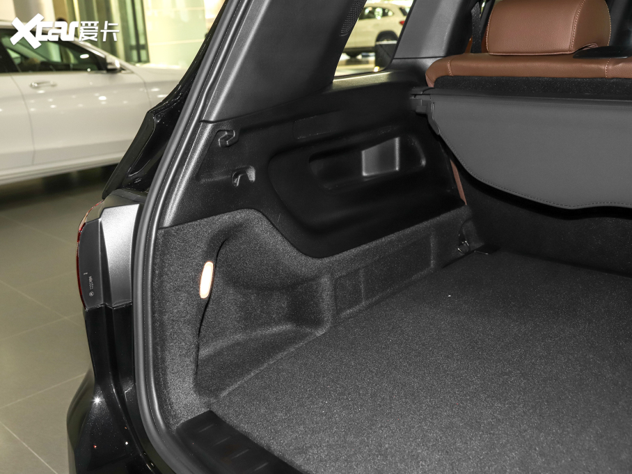 2022YGLB Ŀ GLB 180 Ӹ