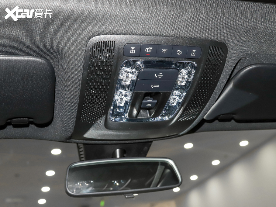 2022YGLB Ŀ GLB 180 (dng)