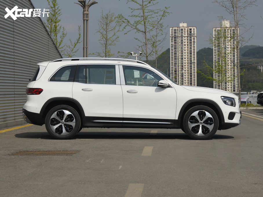 2022YGLB GLB 220 r