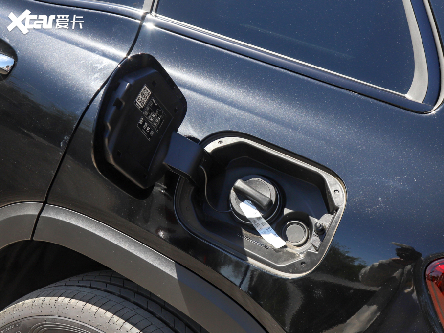 2022YGLB GLB 220 4MATIC