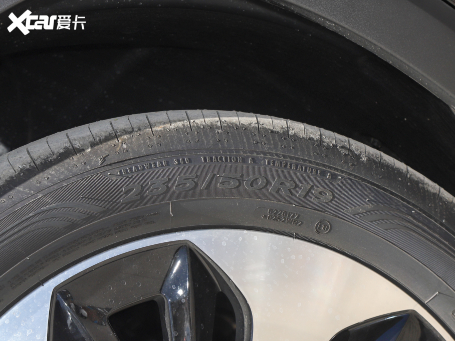 2022YGLB GLB 220 4MATIC