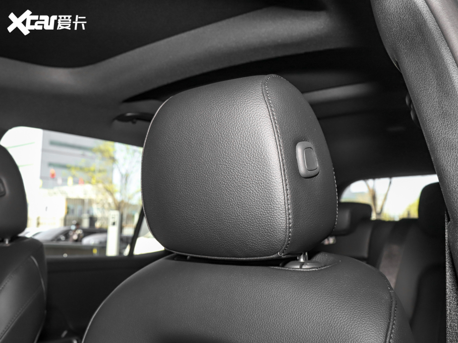 2022YGLB GLB 220 4MATIC