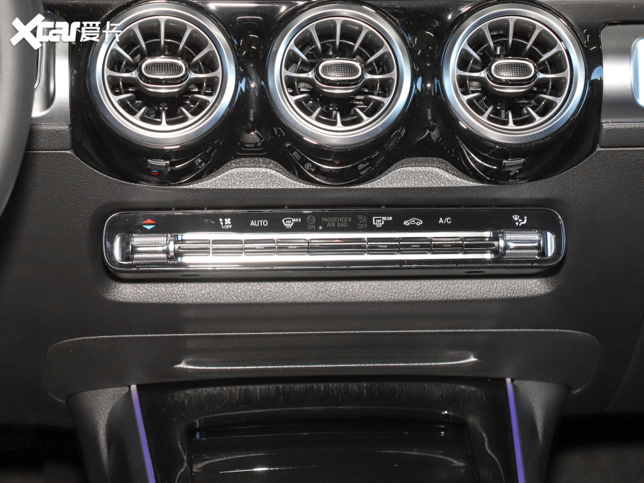 2022YGLB GLB 220 4MATIC