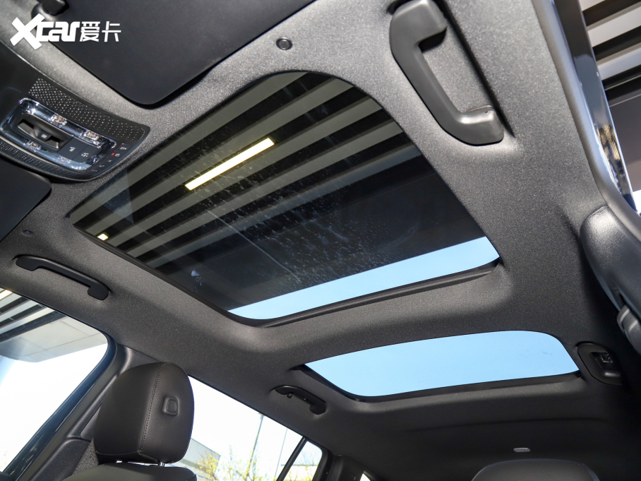 2022YGLB GLB 220 4MATIC