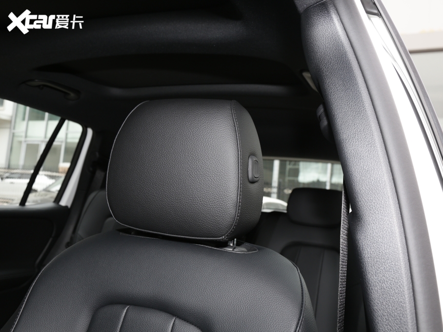 2022YGLB GLB 220 (dng)