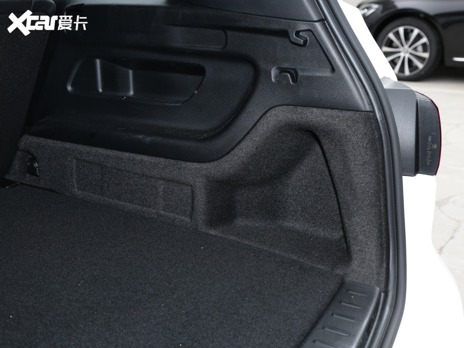 2022YGLB GLB 220 Ӹ