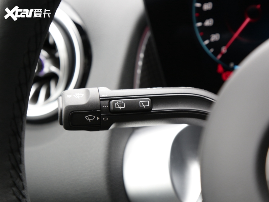 2022YGLB GLB 220 Ӹ