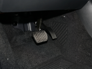 2022GLB 180 Ӹ п؅^(q)