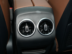 2022GLB 180 Ӹ п؅^(q)