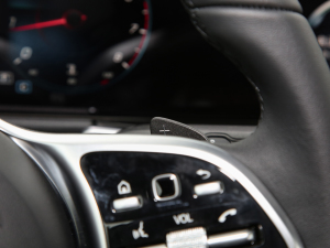 2022Ŀ GLB 200 r п؅^