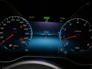 2022Ŀ GLB 200 r п؅^