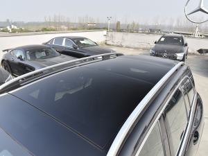 2022Ŀ GLB 180 r(sh) ܇