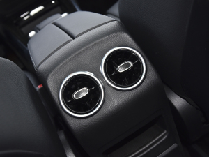 2022Ŀ GLB 180 r(sh) п؅^(q)