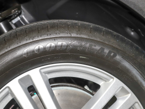 2022Ŀ GLB 180 Ӹ ݆̥Ʒ