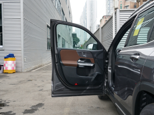 2022Ŀ GLB 200 Ӹ {λ܇T