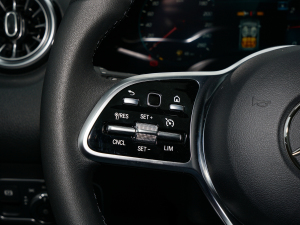 2022Ŀ GLB 200 (dng) п؅^(q)