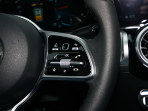 2022Ŀ GLB 200 Ӹ п؅^