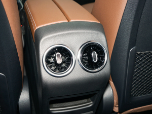 2022Ŀ GLB 200 Ӹ п؅^