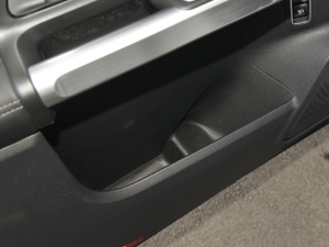 2022GLB 220 r(sh) ǰT(ch)g