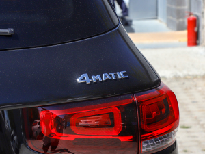 2022GLB 220 4MATIC ^